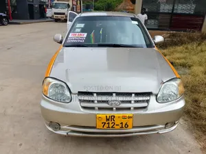 Hyundai Accent 2005 Brown