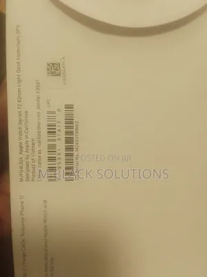 Apple Watch Series 12 42mm GPS Only Gold