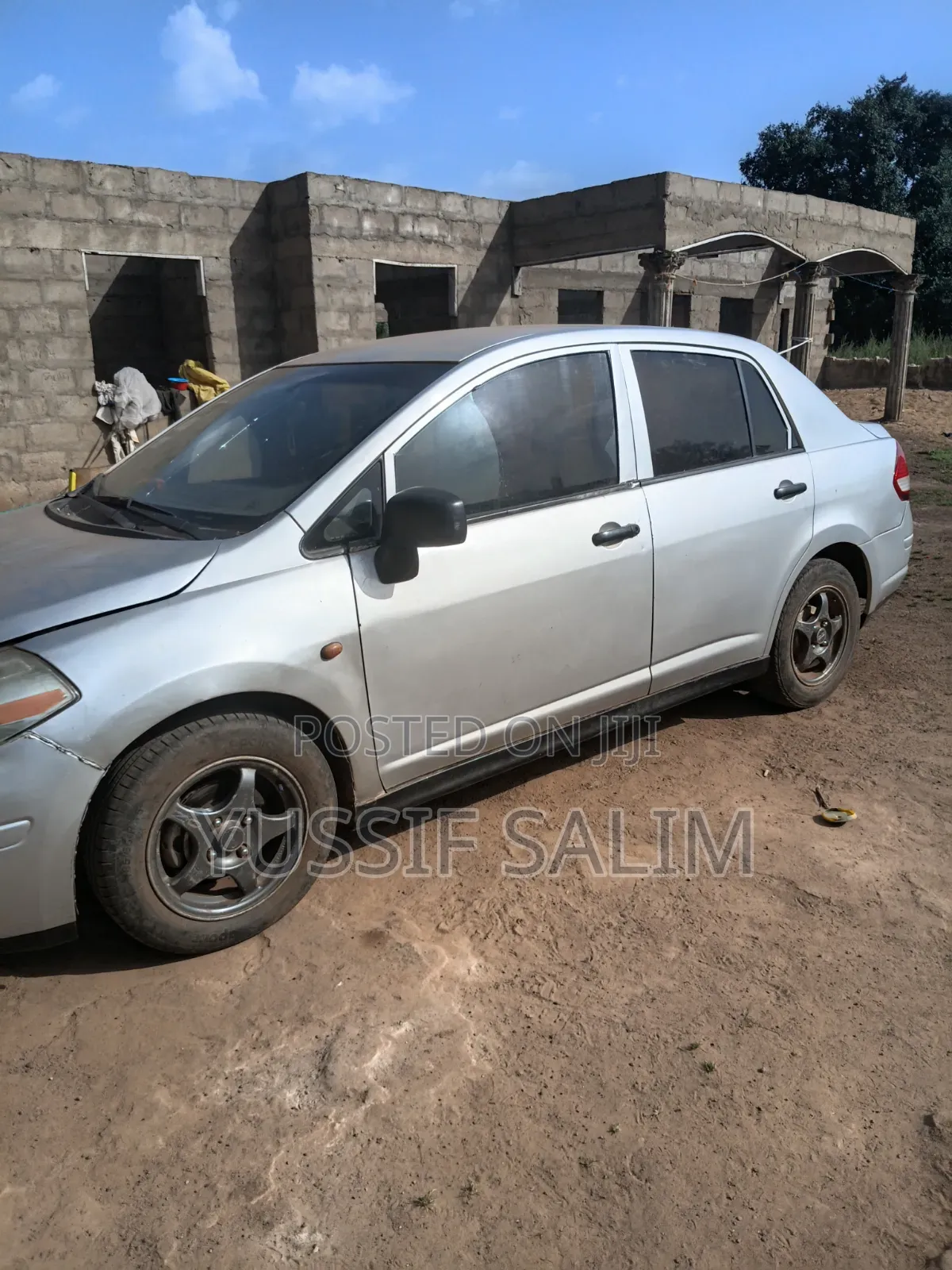 Nissan Versa 1.6 2009 Silver