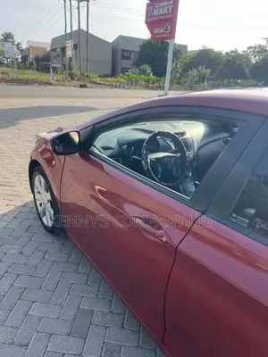 Hyundai Elantra Limited Sedan FWD (1.8L 4cyl 6A) 2013 Red