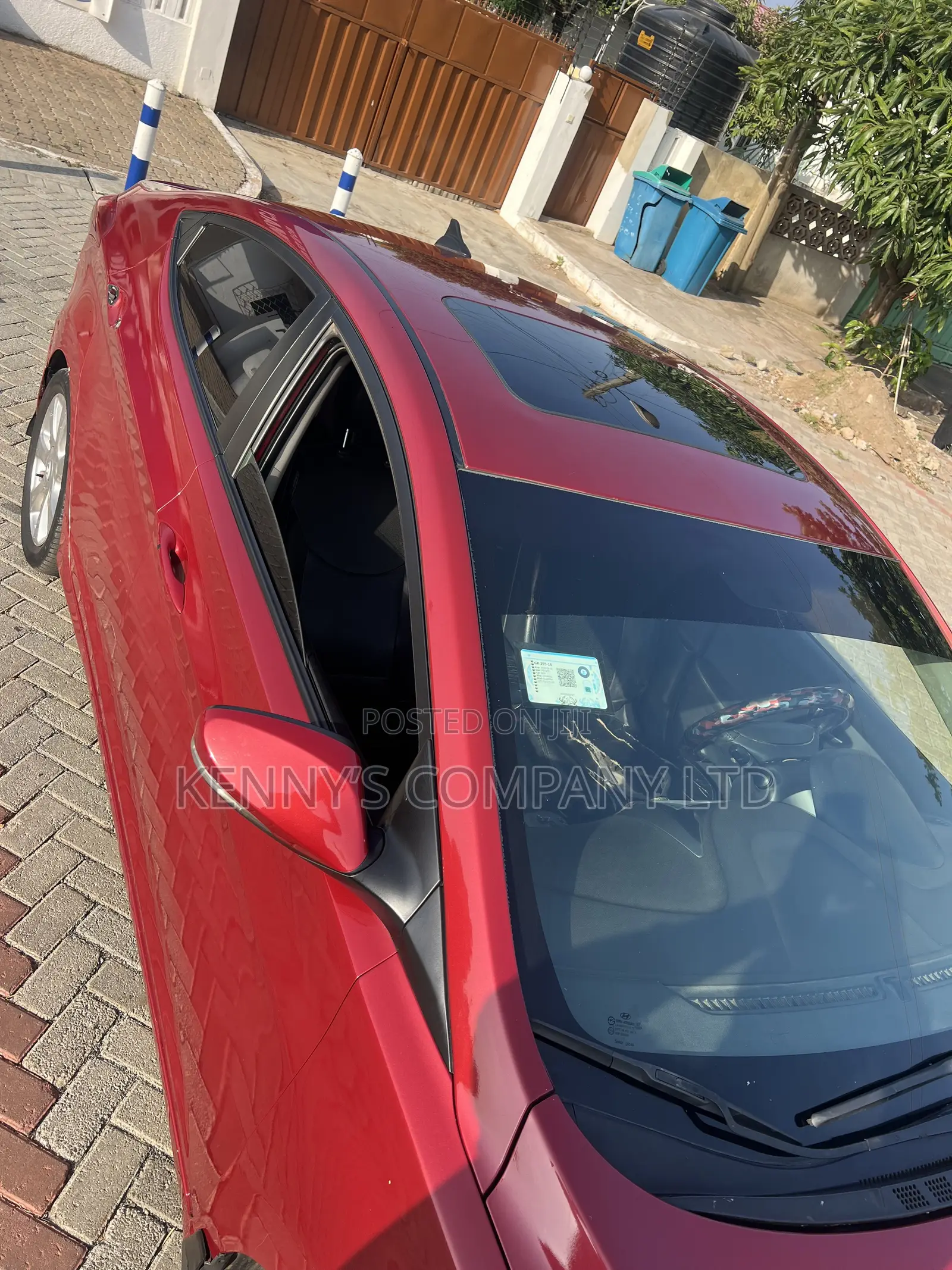 Hyundai Elantra Limited Sedan FWD (1.8L 4cyl 6A) 2013 Red
