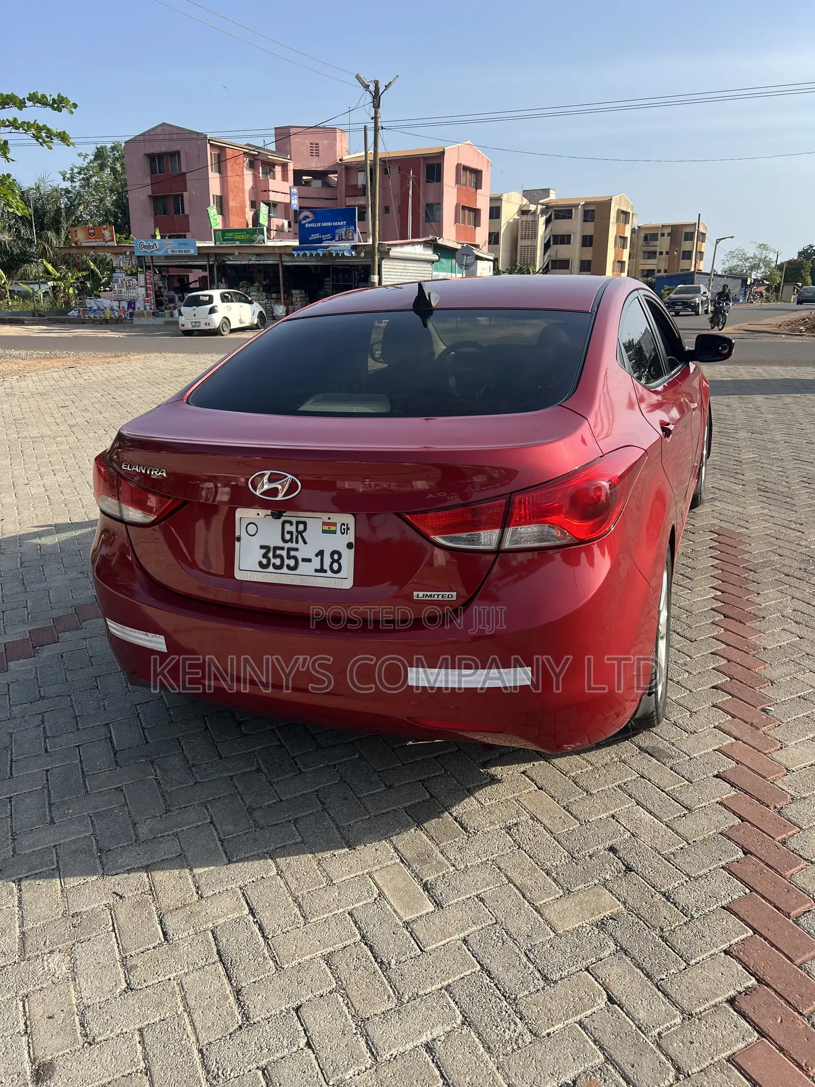 Hyundai Elantra Limited Sedan FWD (1.8L 4cyl 6A) 2013 Red