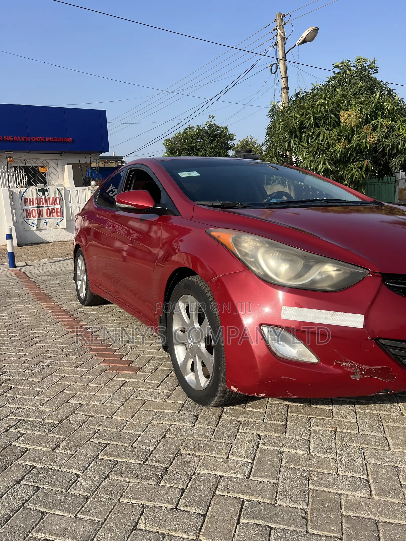 Hyundai Elantra Limited Sedan FWD (1.8L 4cyl 6A) 2013 Red