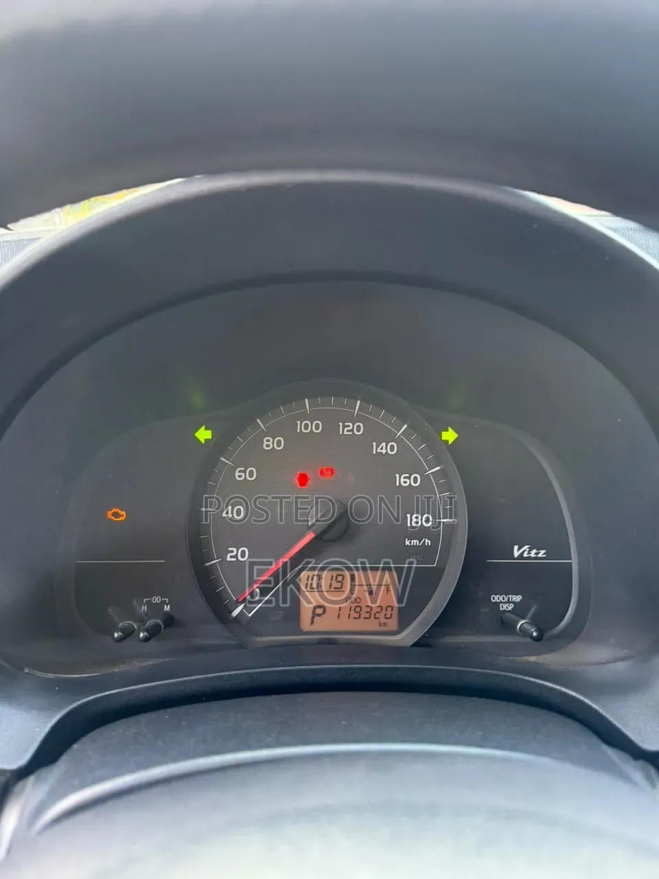 Toyota Vitz 2012 Gray