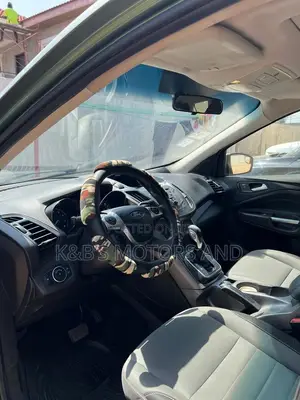 Ford Escape SE FWD 2016 Green