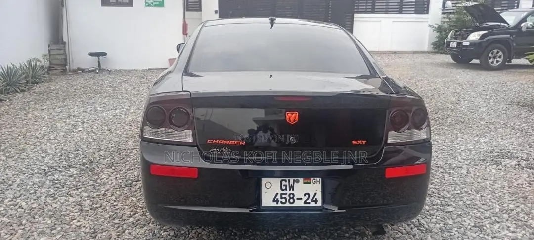 Dodge Charger 3.5L 2010 Black
