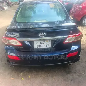 Toyota Corolla 2013 Blue