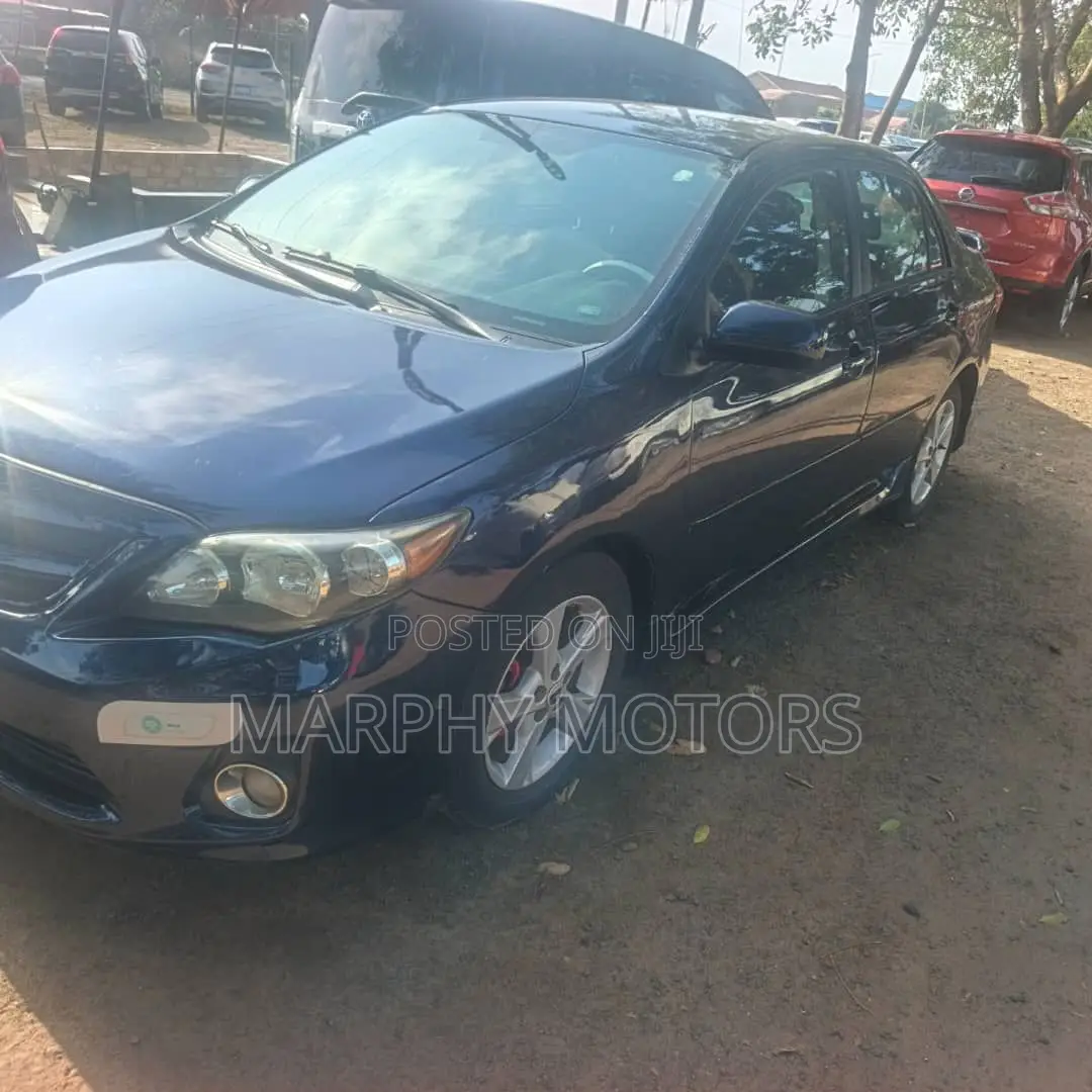 Toyota Corolla 2013 Blue
