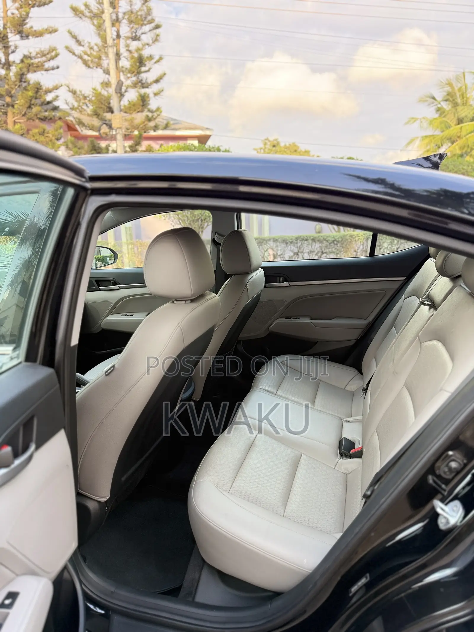 Hyundai Elantra 2017 Black