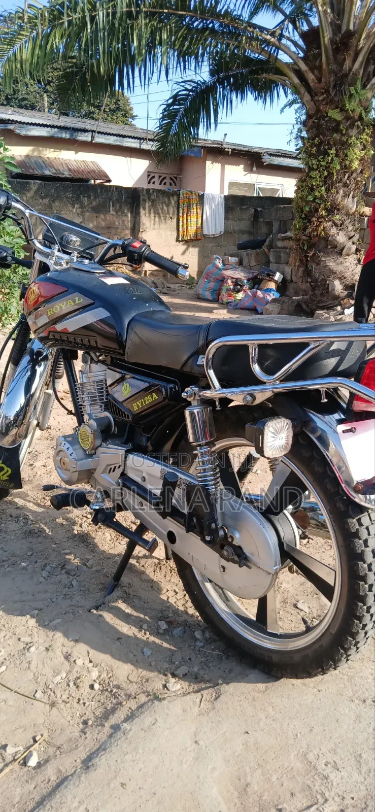 Royal RY125 2025 Black