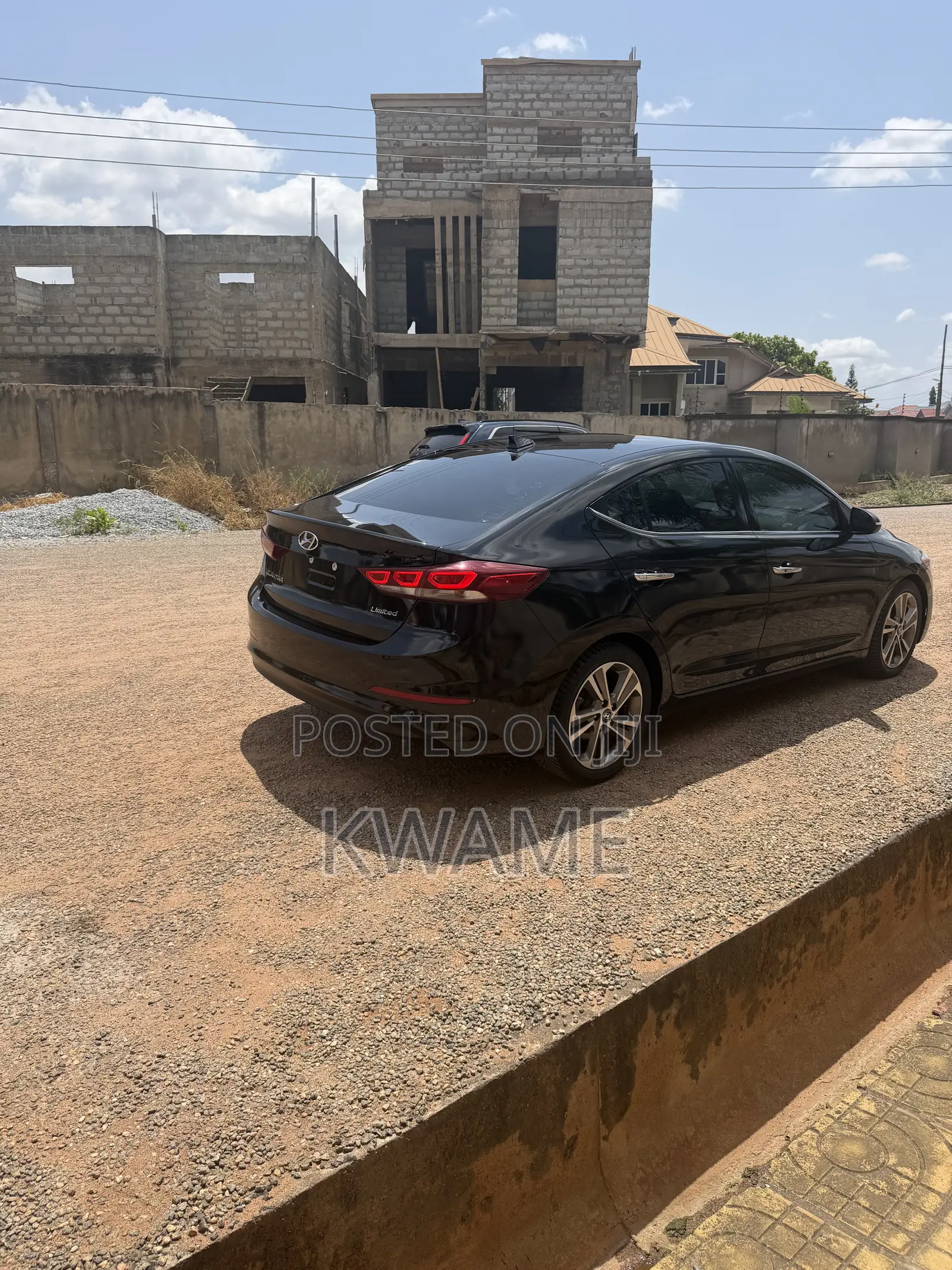 Hyundai Elantra Limited Sedan FWD (2.0L 4cyl 6A) 2017 Black