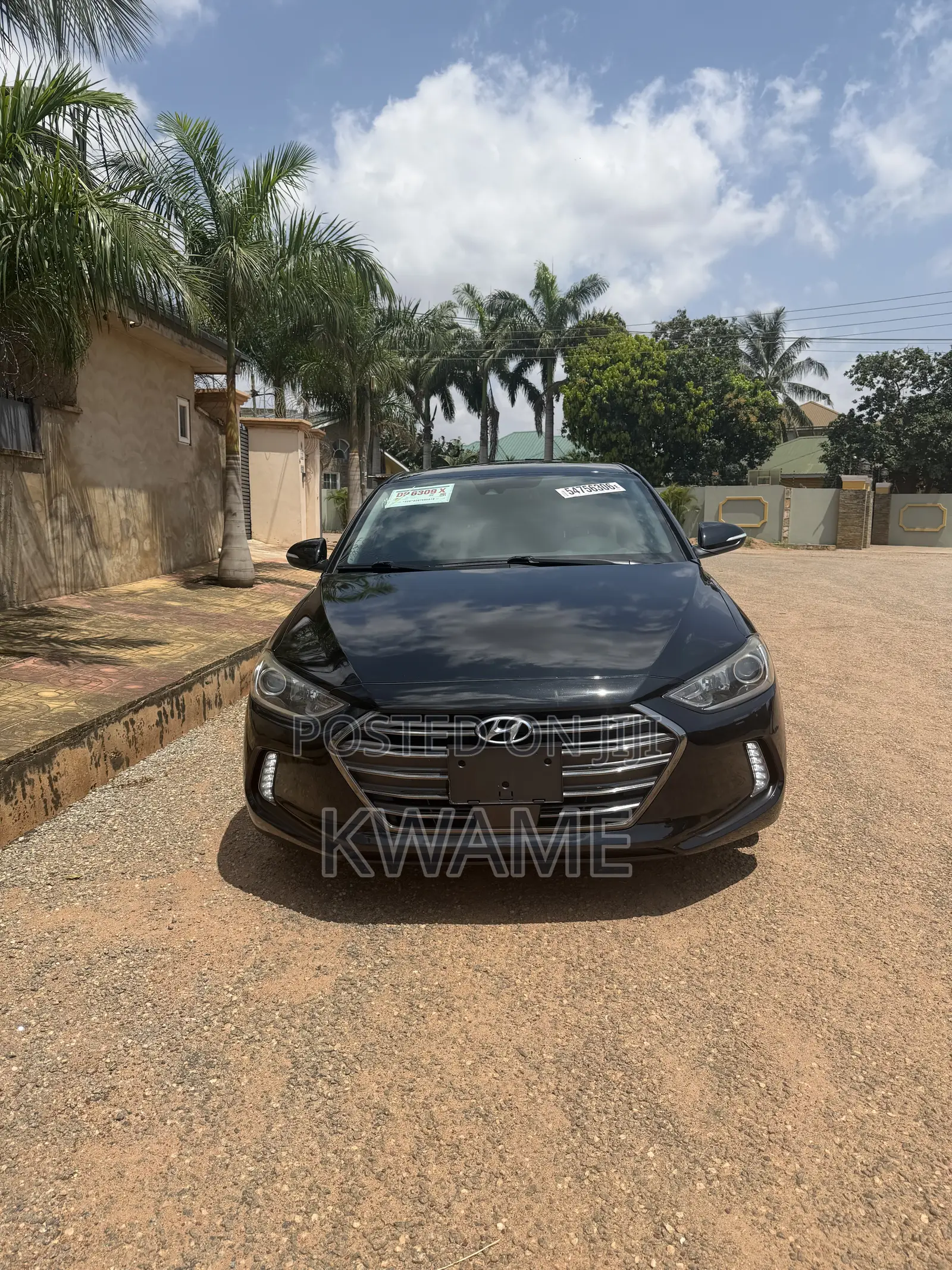 Hyundai Elantra Limited Sedan FWD (2.0L 4cyl 6A) 2017 Black