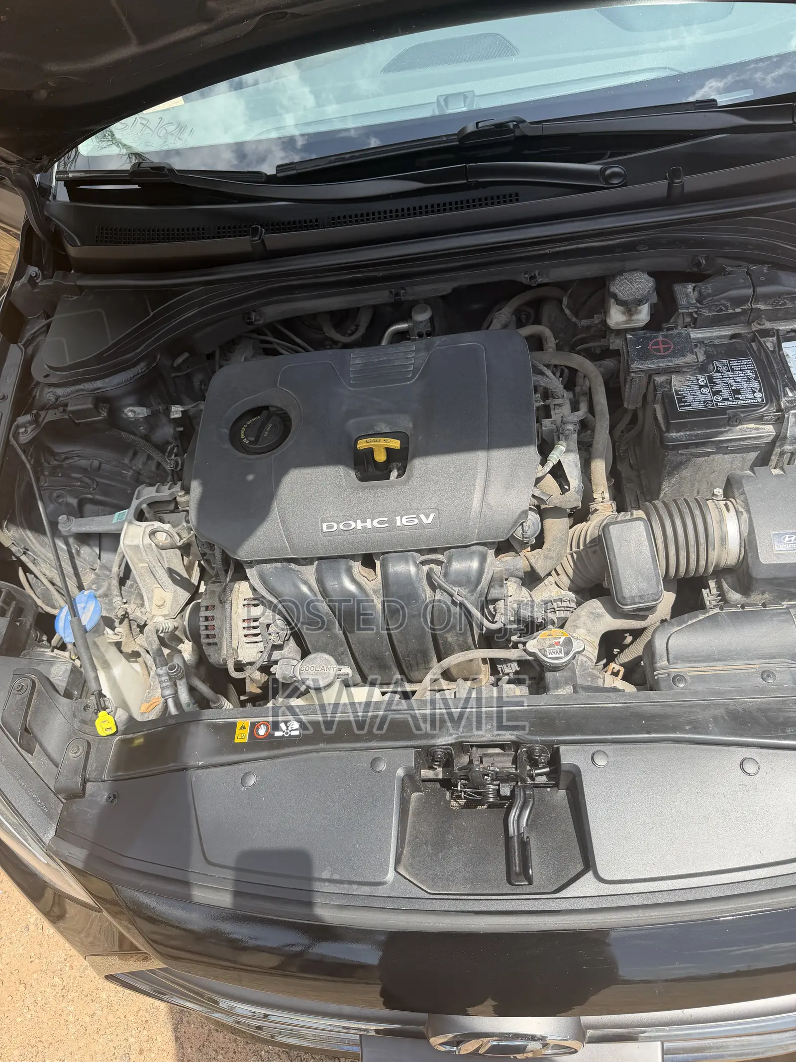 Hyundai Elantra Limited Sedan FWD (2.0L 4cyl 6A) 2017 Black