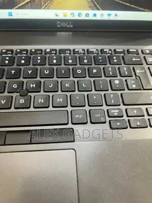Laptop Dell Latitude 5501 8GB Intel Core i5 SSD 256GB