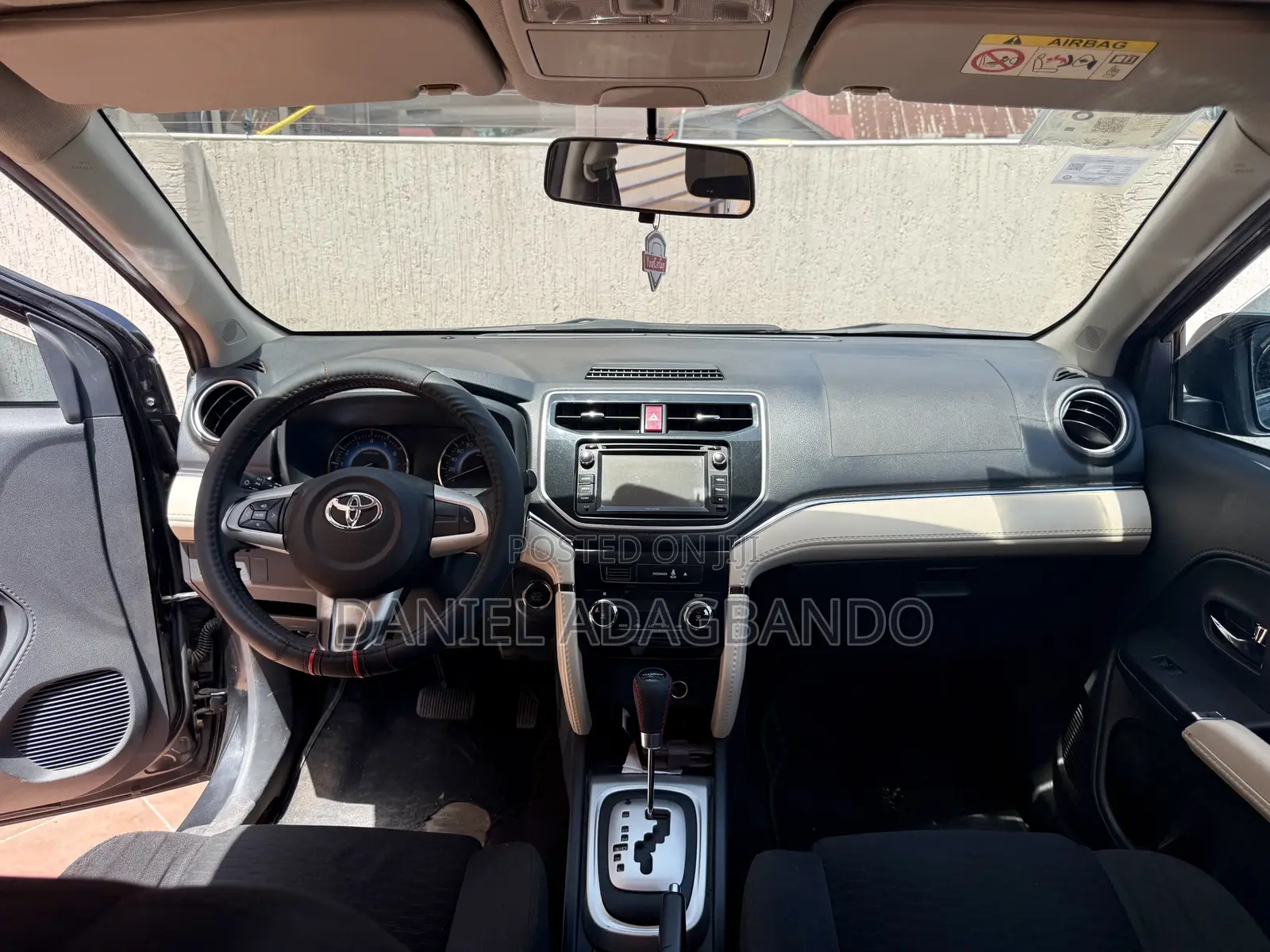 Toyota Rush 1.5 AWD 2018 Black