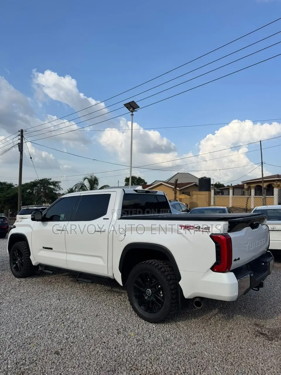 Toyota Tundra Limited CrewMax 5.5' Bed 2024 White