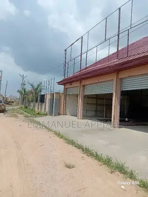 500sqm Warehouse for Sale at Nsawam