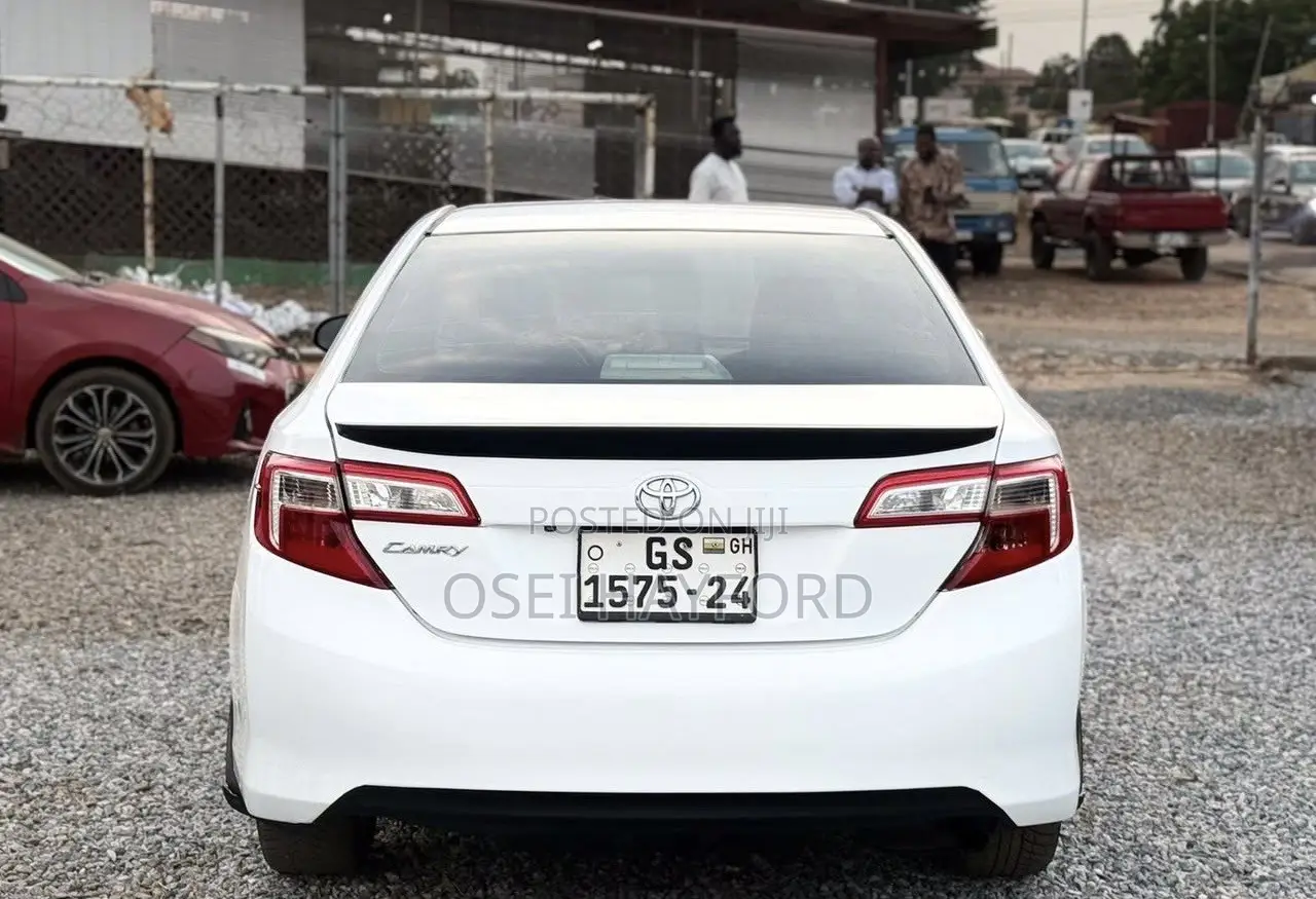Toyota Camry 2014 White