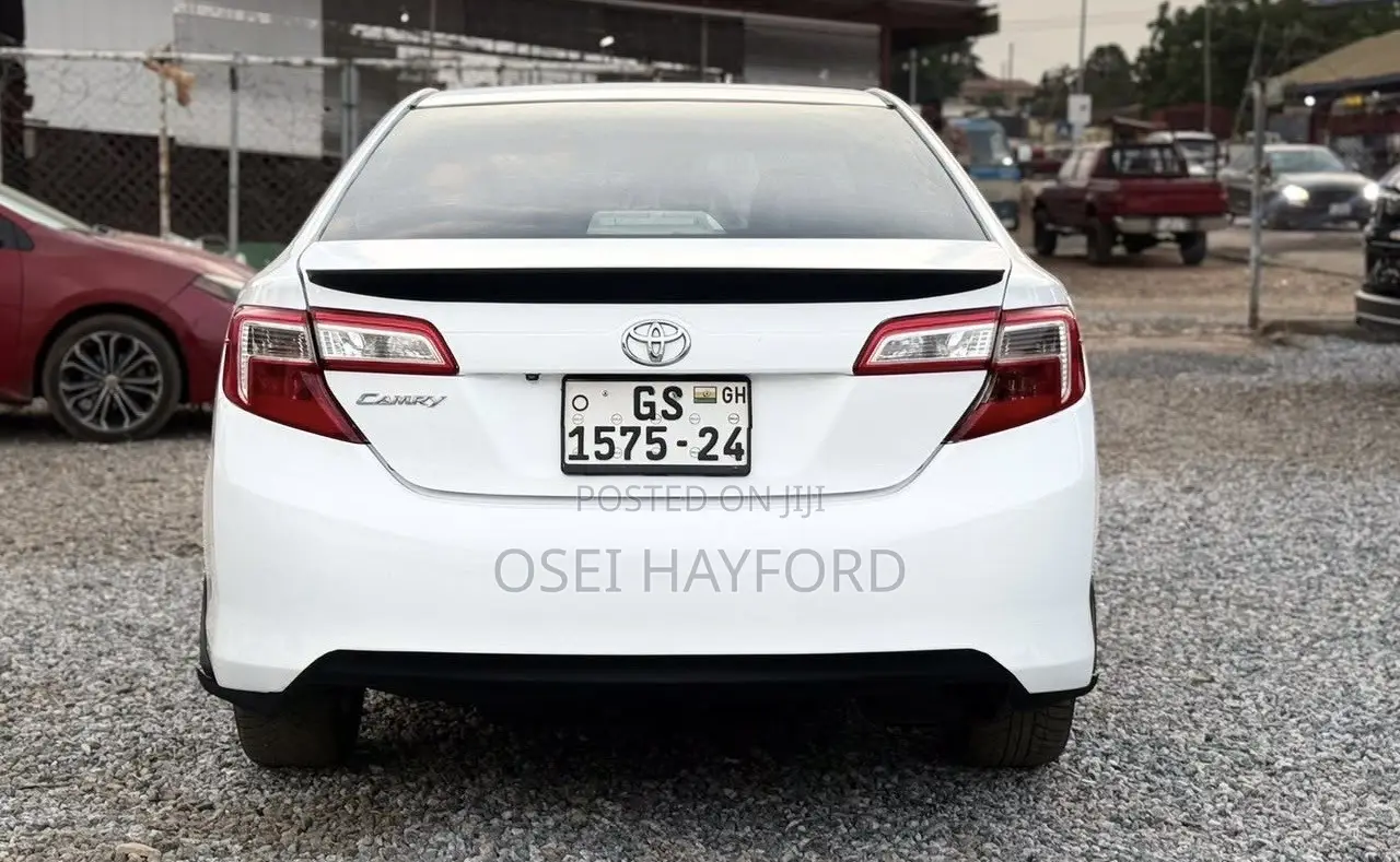 Toyota Camry 2014 White