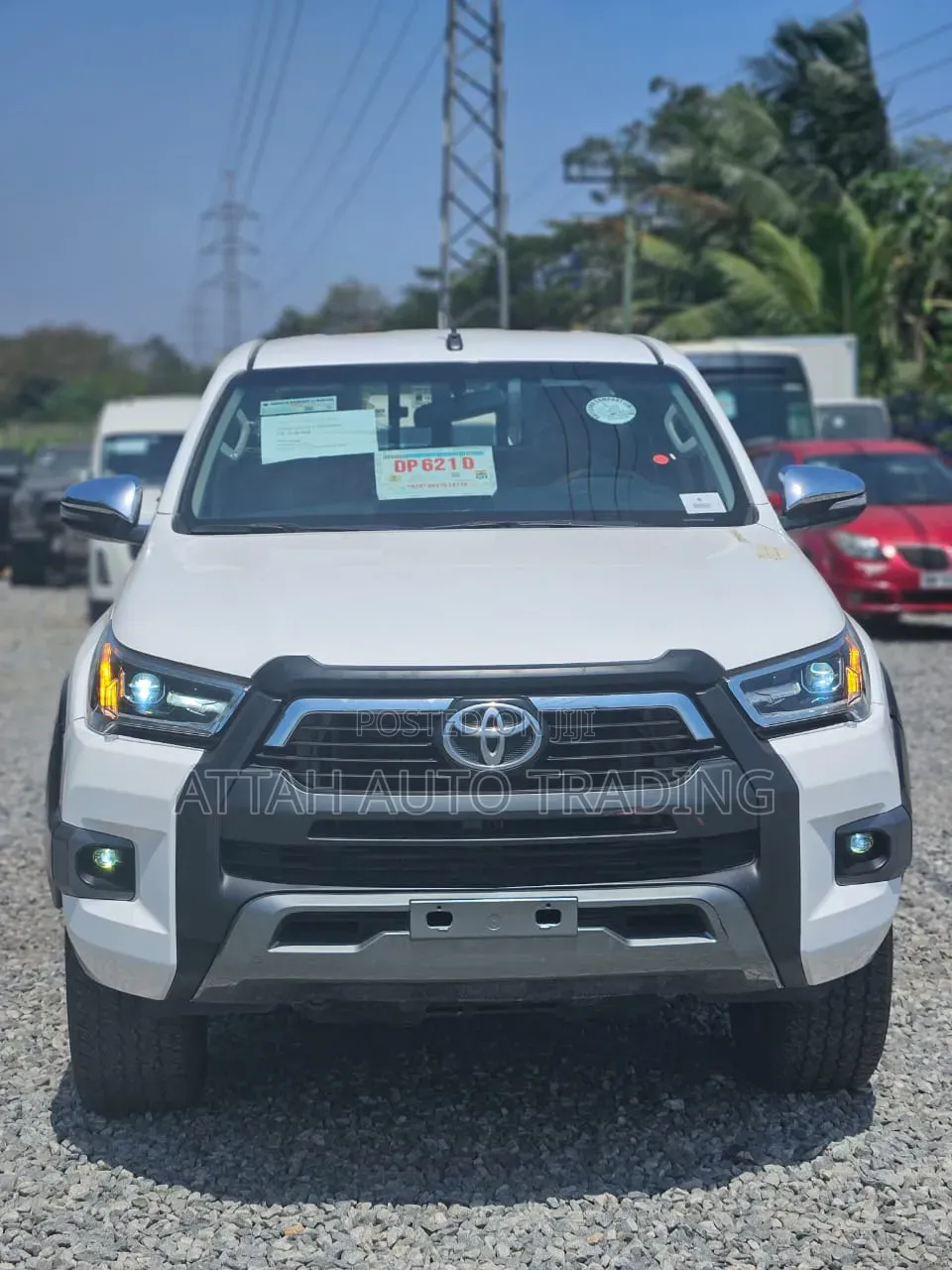 Toyota Hilux 2022 White