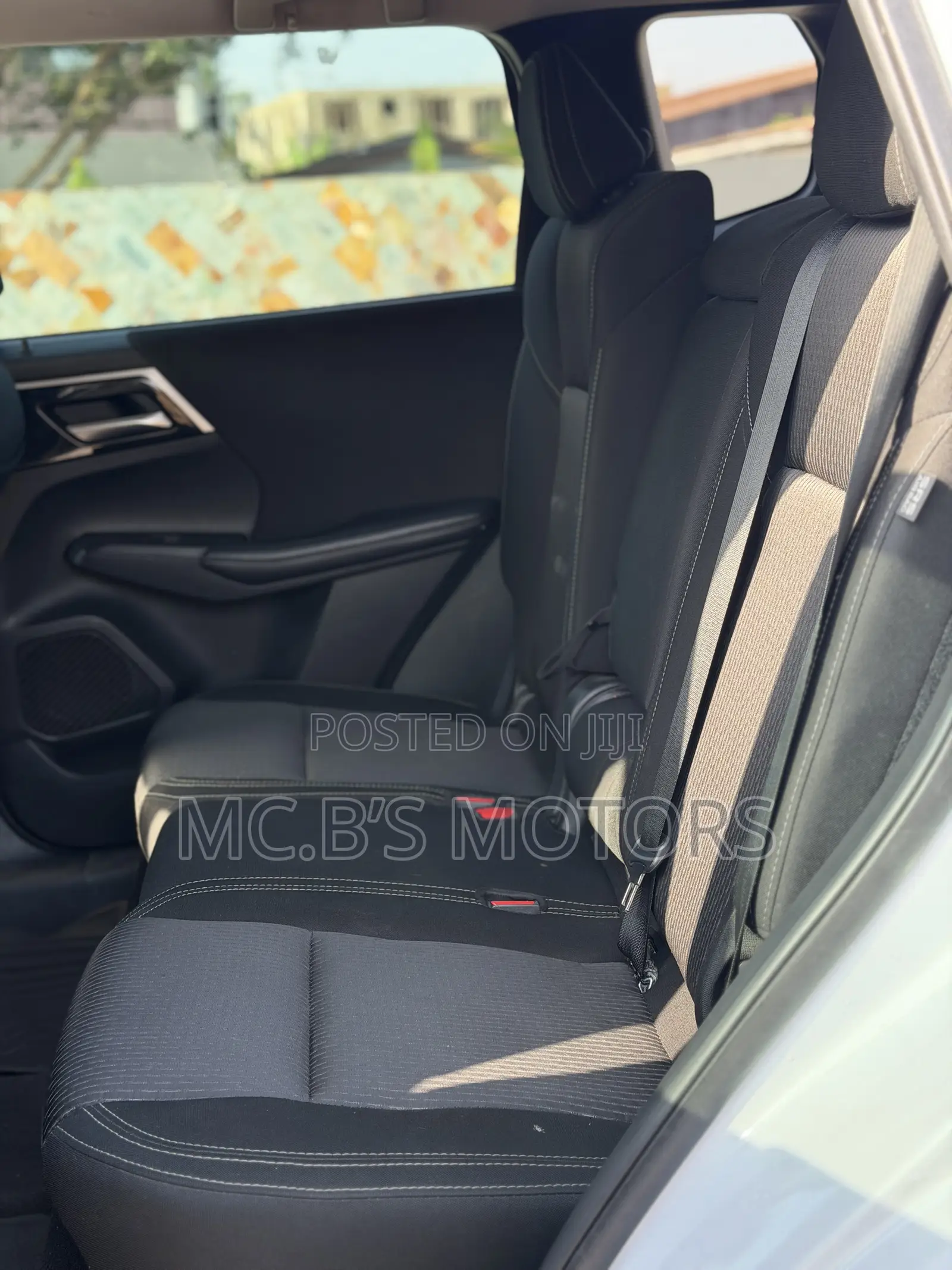 Mitsubishi Outlander SEL 2023 White