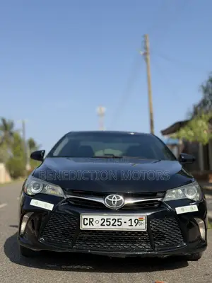 Toyota Camry SE 4dr Sedan (2.5L 4cyl 6A) 2017 Black