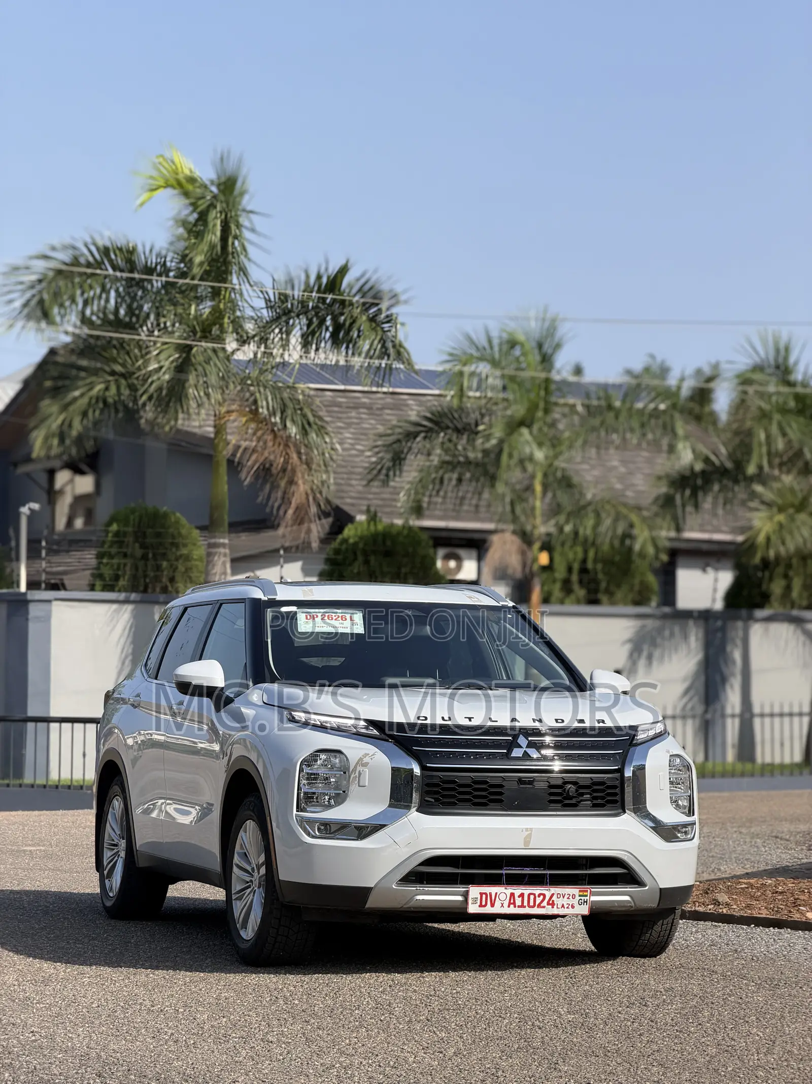 Mitsubishi Outlander SEL 2023 White