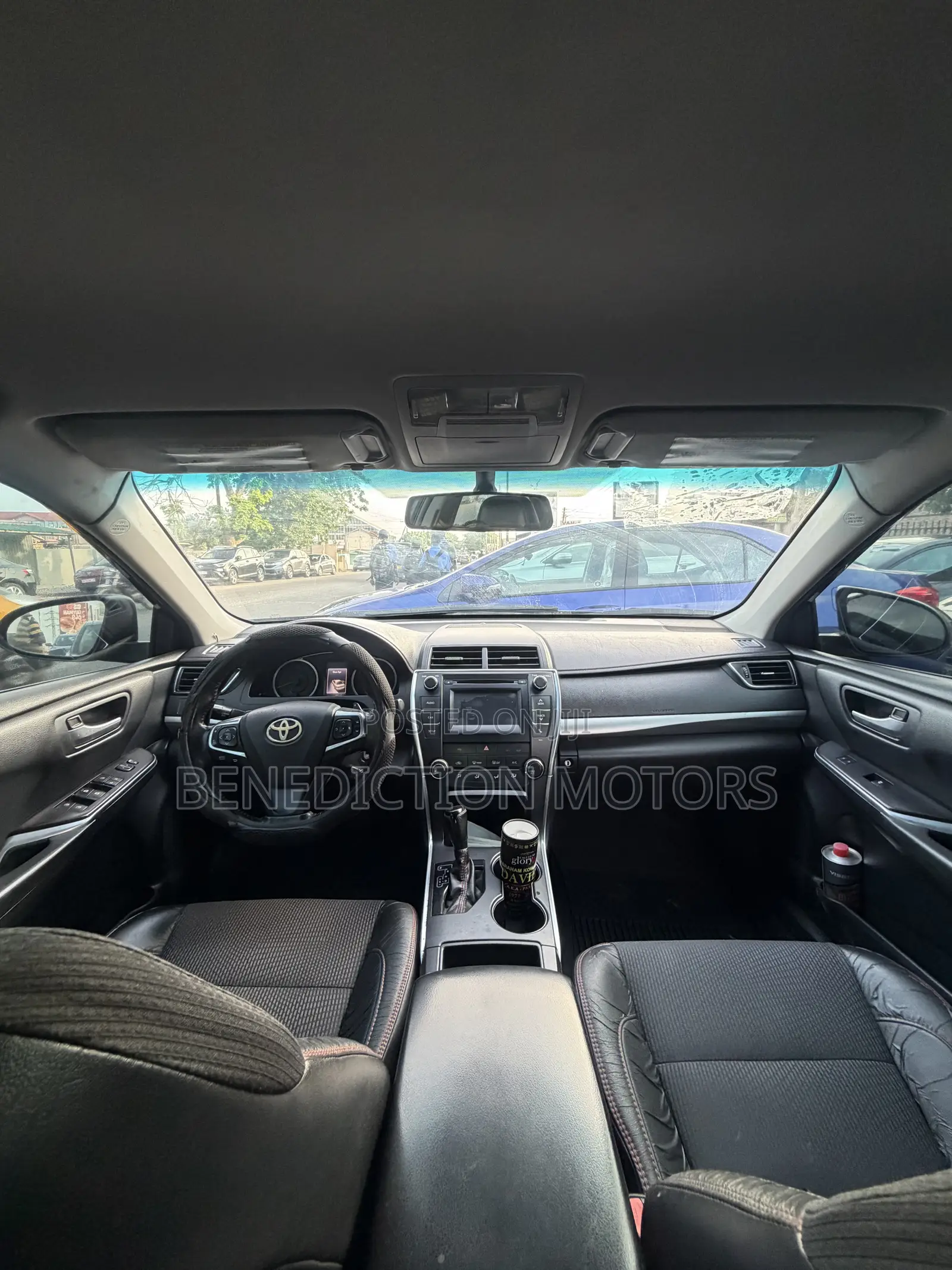 Toyota Camry SE 4dr Sedan (2.5L 4cyl 6A) 2017 Black