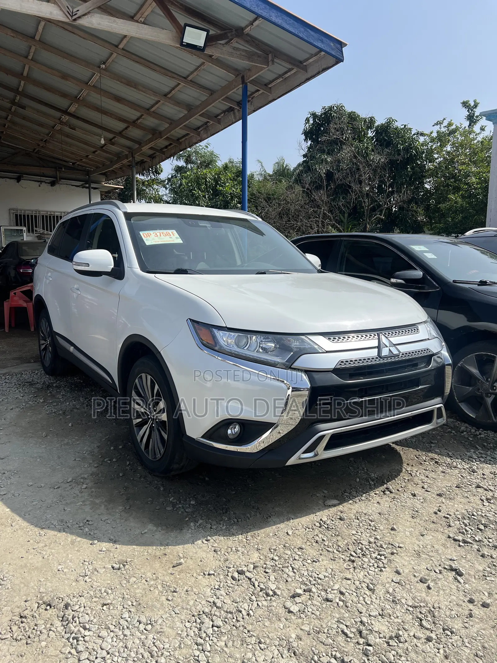 Mitsubishi Outlander 2020 White