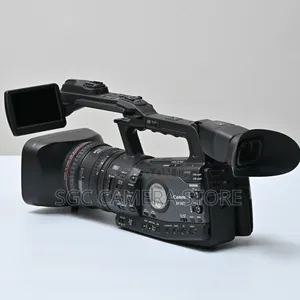 Canon XF300 Professional Camcorder // Excellent// 8months Warranty