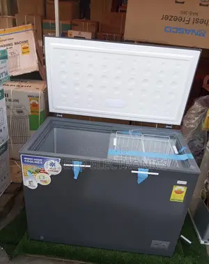 Nasco Durable Chest Freezer 290 Liters