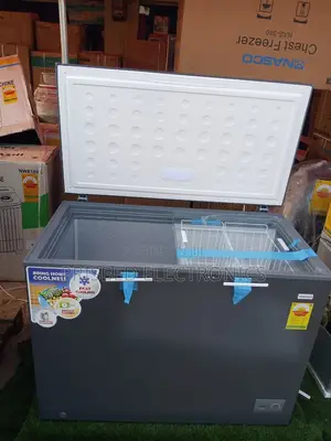 Nasco Durable Chest Freezer 290 Liters