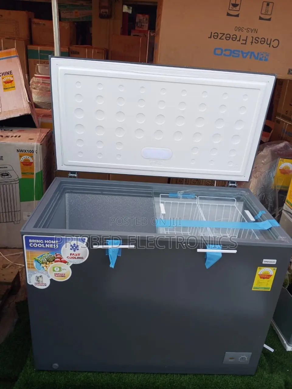 Nasco Durable Chest Freezer 290 Liters