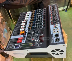 Yamaha PMX8 8-Channel Professional Power Mixer