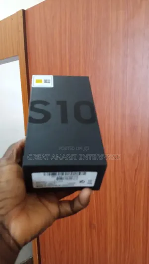 New Samsung Galaxy S10 512 GB Black