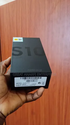 New Samsung Galaxy S10 512 GB Black
