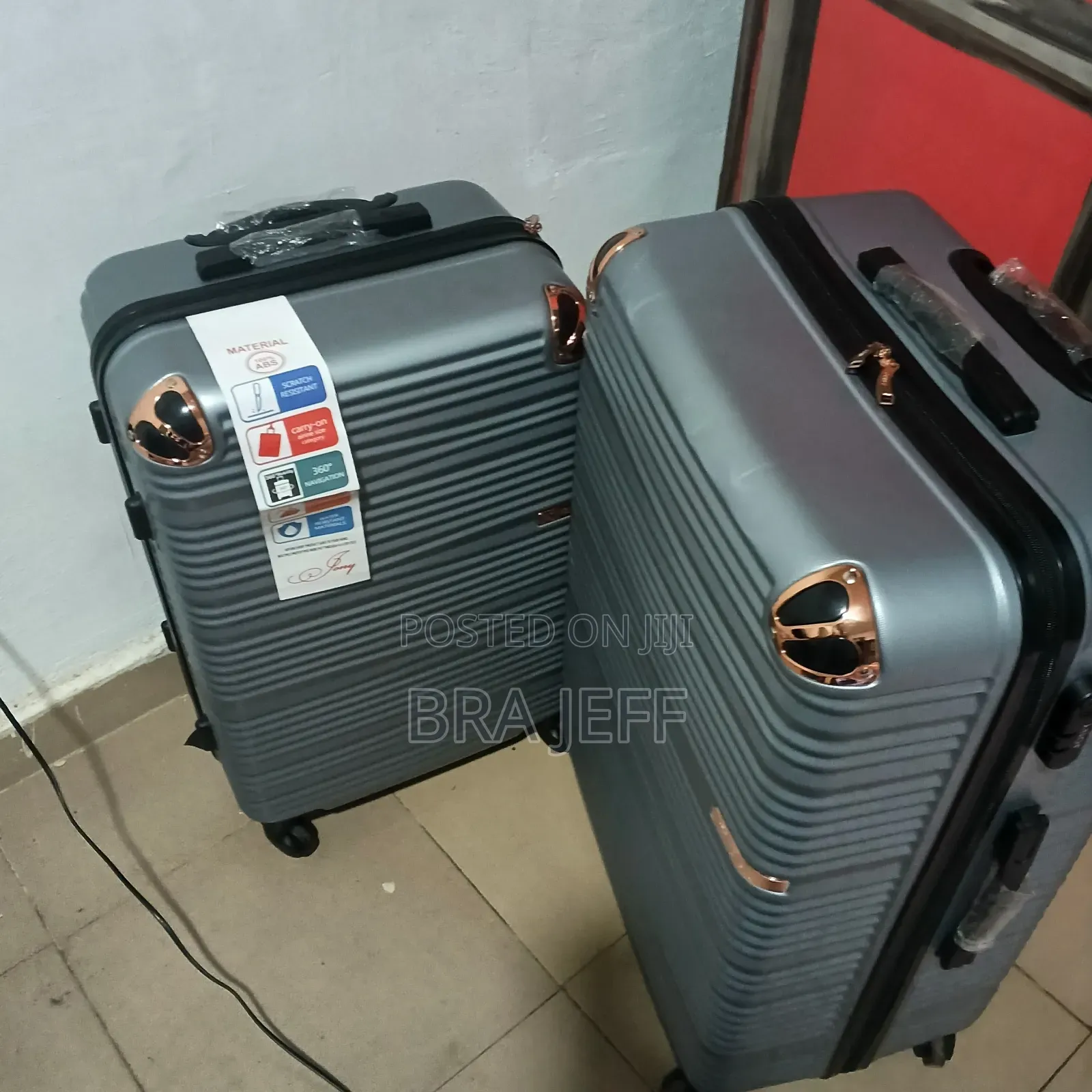 Traveling Bag