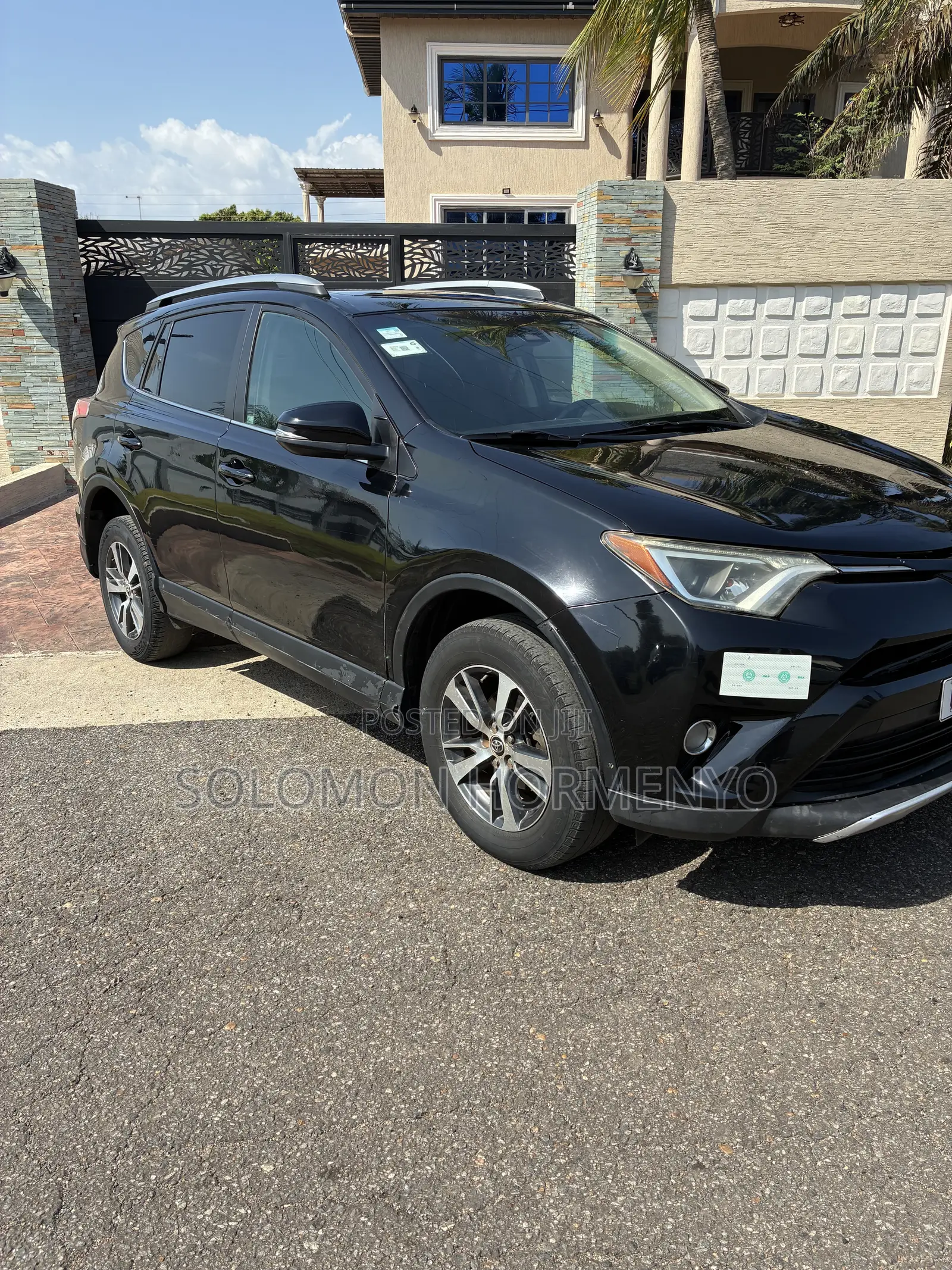 Toyota RAV4 XLE AWD (2.5L 4cyl 6A) 2017 Black
