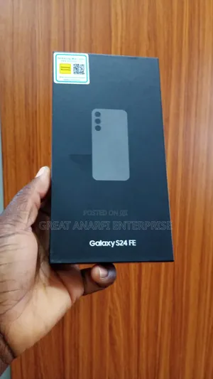 New Samsung Galaxy S24 FE 256 GB Black