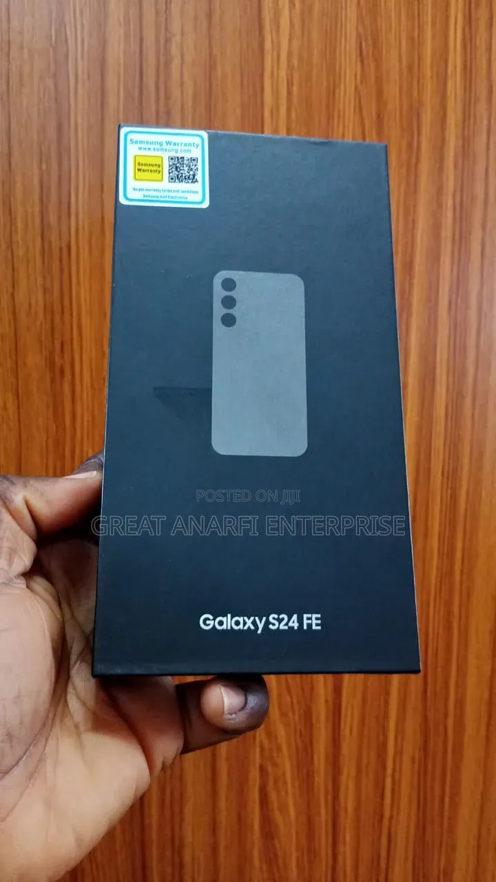 New Samsung Galaxy S24 FE 512 GB Black