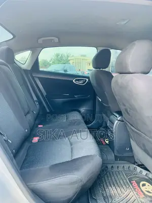 Nissan Sentra SR 4dr Sedan (1.8L 4cyl CVT) 2014 Gray