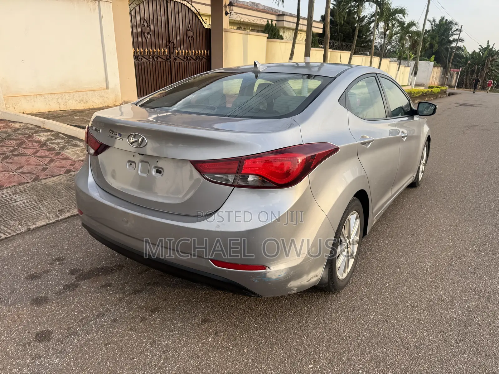 Hyundai Elantra 2016 Gray