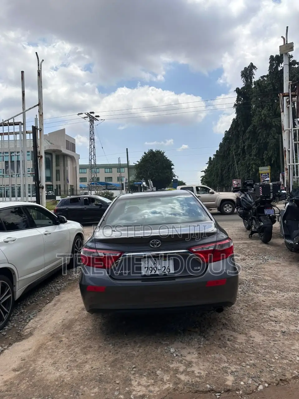 Toyota Camry SE 4dr Sedan (2.5L 4cyl 6A) 2016 Brown