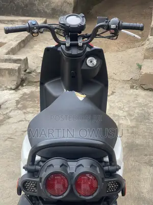 Yamaha 2013 White