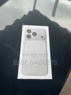 New Apple iPhone 17 Pro Max 512 GB Silver