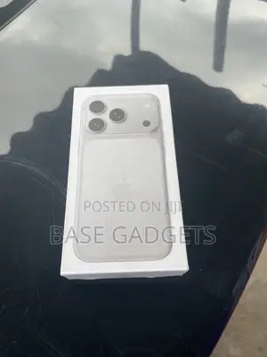 New Apple iPhone 17 Pro Max 512 GB Silver