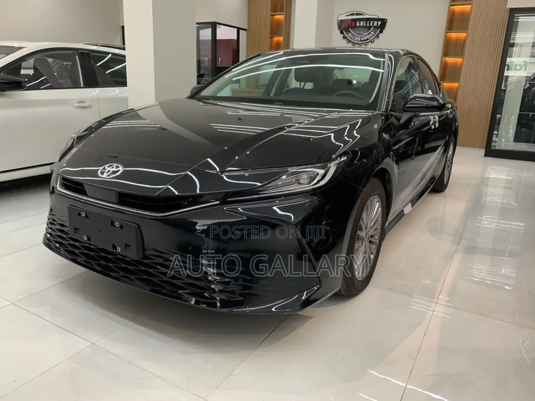 New Toyota Camry XSE 2025 Black