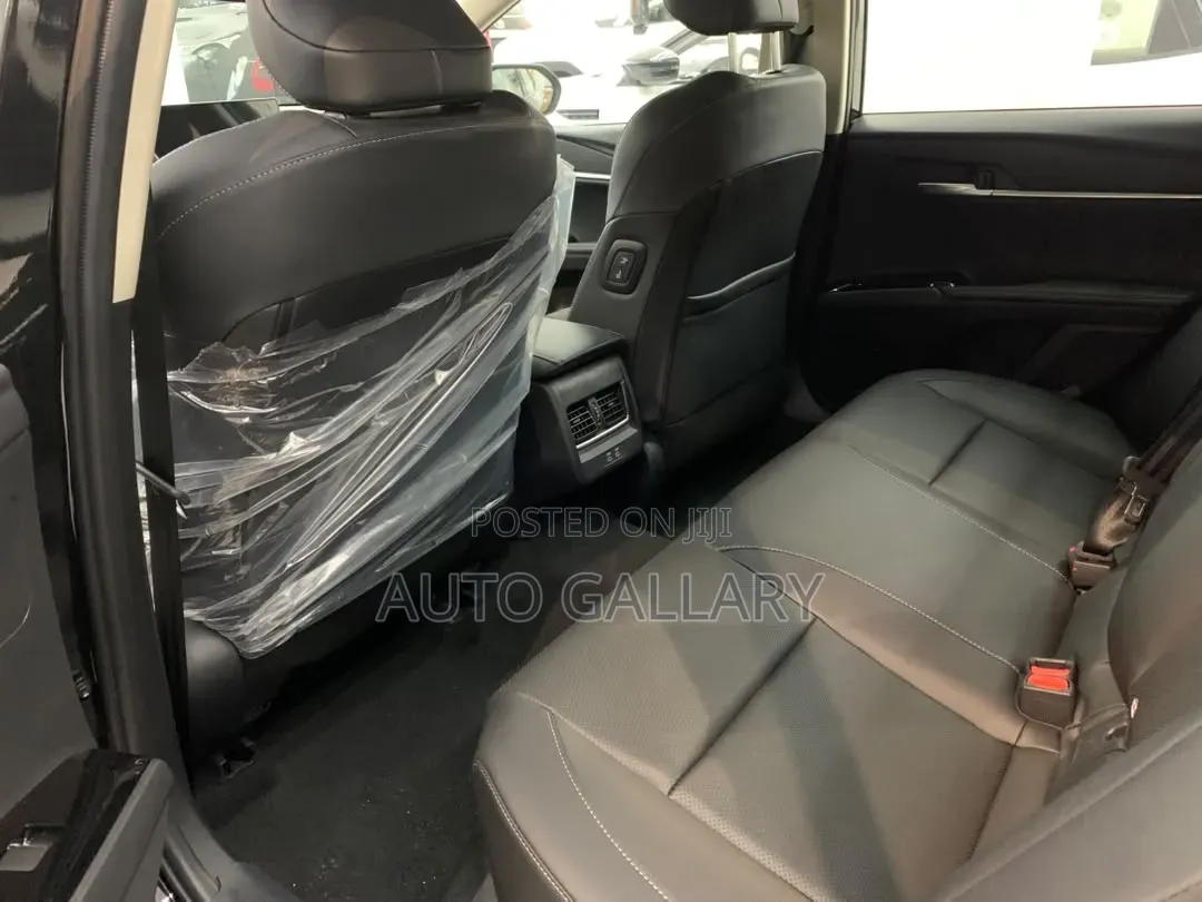 New Toyota Camry XSE 2025 Black