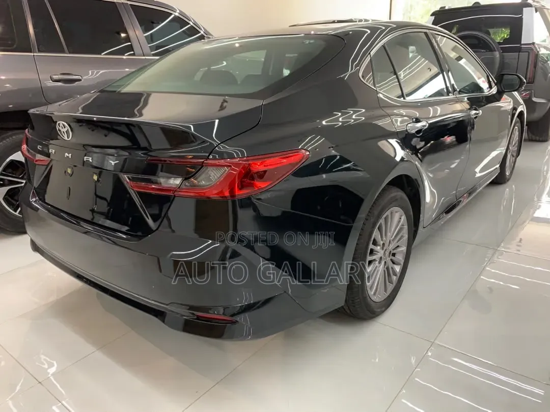 New Toyota Camry XSE 2025 Black