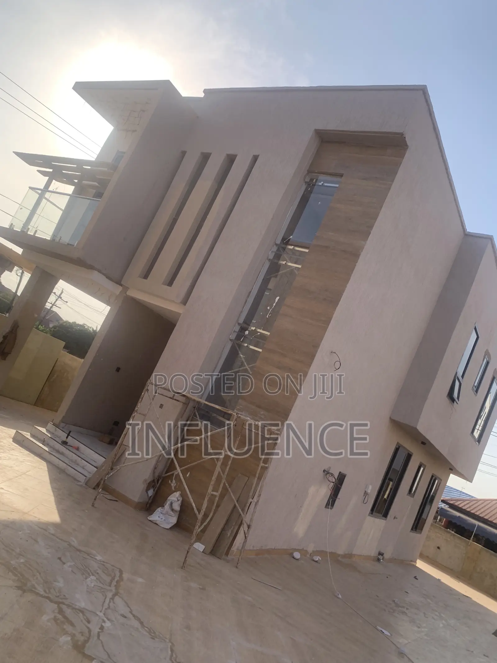 4bdrm House in East Legon for sale